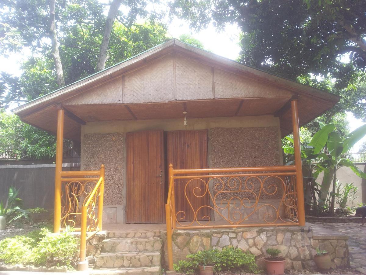 Airport Guesthouse Entebbe Exteriér fotografie
